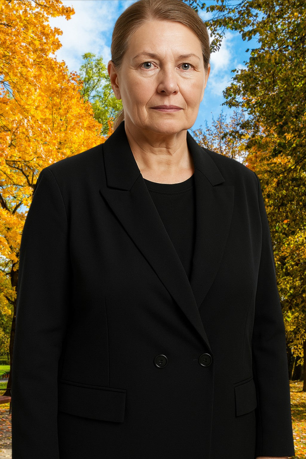 Benita - Melna Divrindu Bleizer