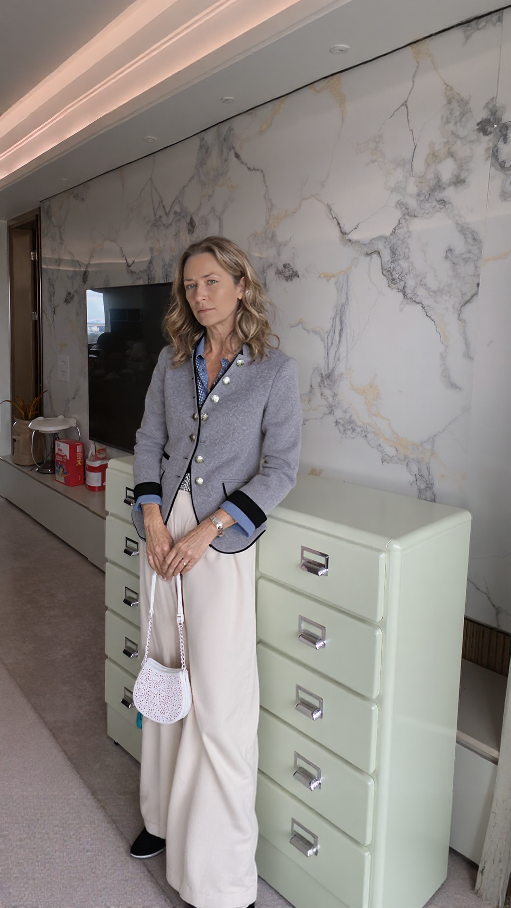 Ināra - vilnas bleizeris