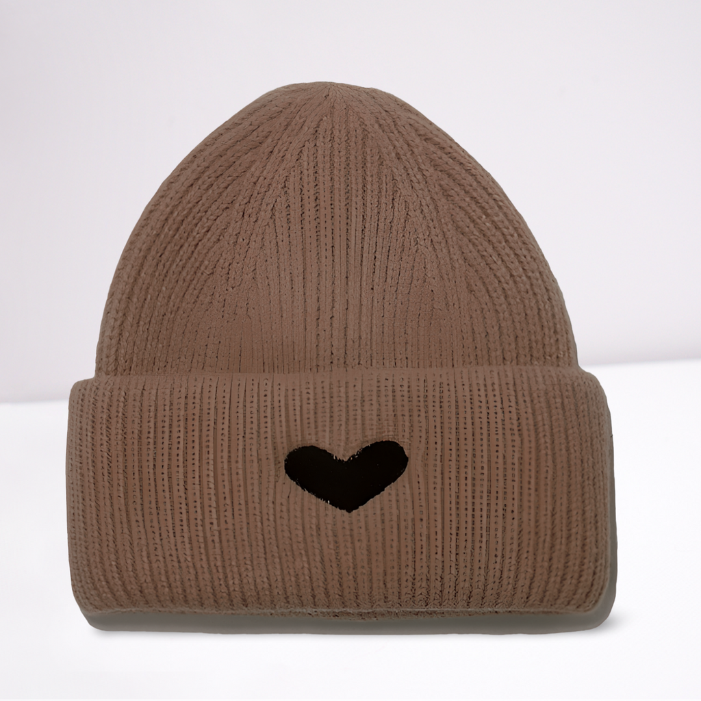 Marta - adīta cepure ar sirsniņu